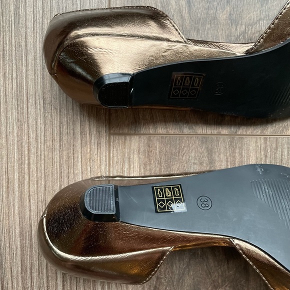 COPY - Spring Copper Ruched Kitten Heel | 38 - Picture 4 of 10